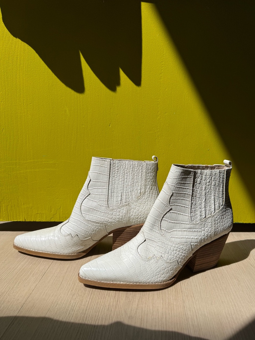 Sam Edelman White Croc-Embossed Western Ankle Bootie - Picture 2 of 3
